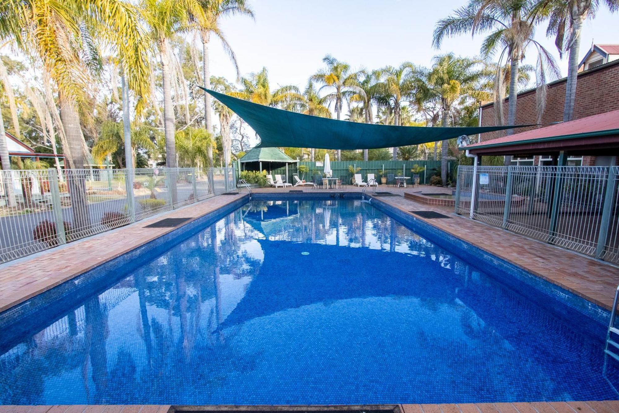 Batemans Bay Marina Resort Экстерьер фото